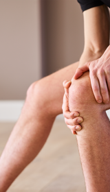 Gelenkschmerzen – Symptome, Ursachen & Linderung